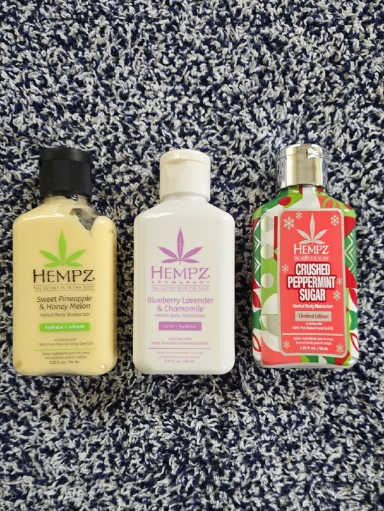 Hempz Other - Travrl Size Hempz Herbal Body Moisturizer Set